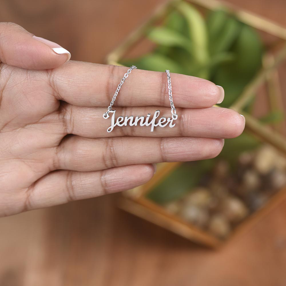 Lux Personalized Name Necklace