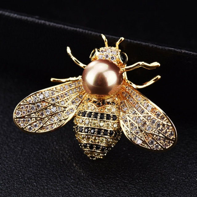 Delicate Little Bee Brooch- gold pearl